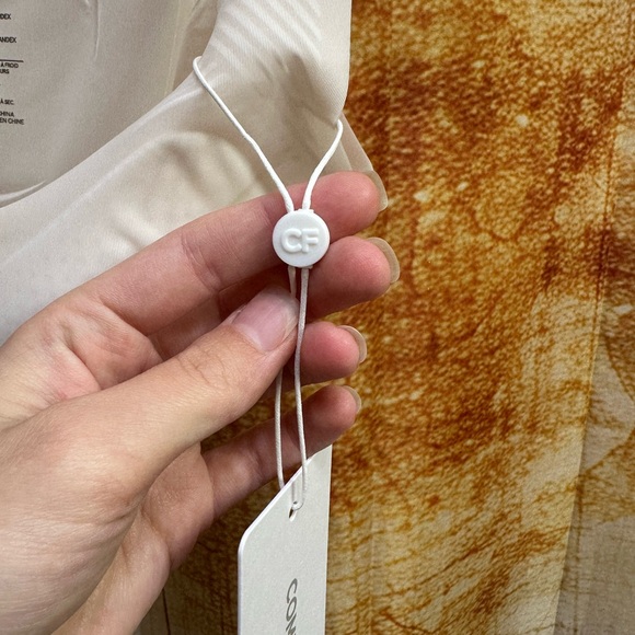 Comfelie Seamless Wireless Cream Bra - Picture 8 of 10